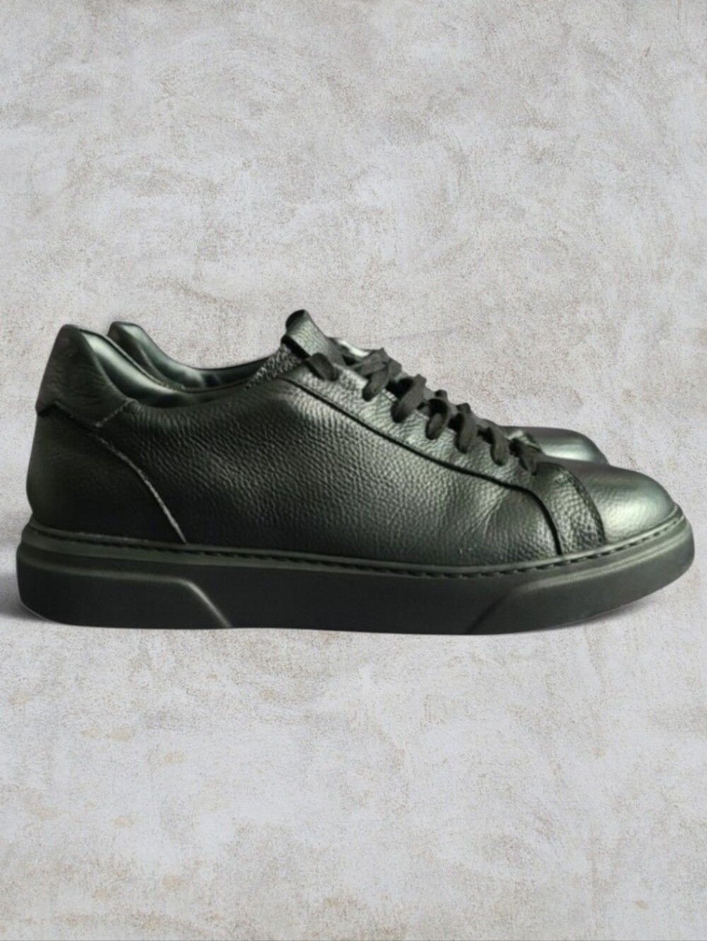 Size 11 Monochromatic All-Black Pebble Grain Leather Low Top Sneakers Italy